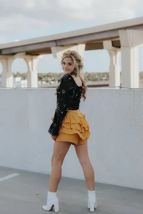 https://cdn.salonspotlight.com/photos/nKlUWP6mmb1rDNy6wlyV/121e55b2-d1f7-4220-8381-991b667015b0_720x720