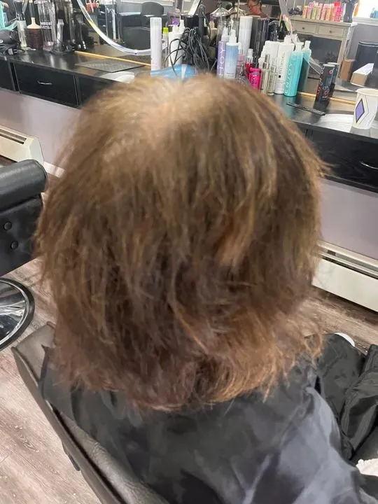 https://cdn.salonspotlight.com/photos/nYxRxHjmxEzq73Rk0Fzb/a6c5327b-afc7-41ca-8020-309f80f0400b_720x720