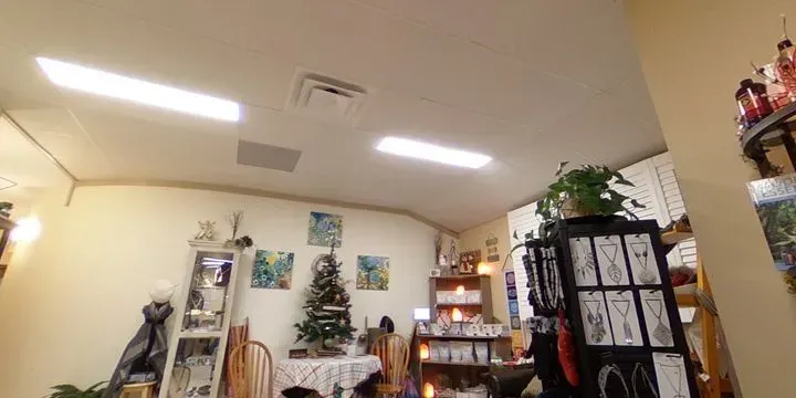 https://cdn.salonspotlight.com/photos/nZUbQZkTTrf2dyESFgl8/5ed95797-830f-45b8-acf4-3050d46b905f_720x720