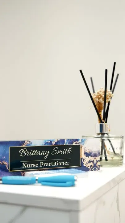 https://cdn.salonspotlight.com/photos/namFH99mNnGfygkOfqnm/74a262fb-f3c2-4a69-ae79-4ddcf435351a_720x720