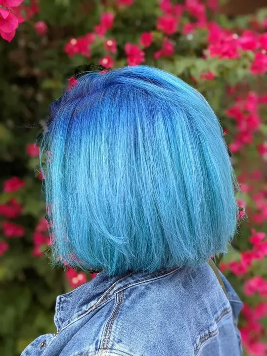 https://cdn.salonspotlight.com/photos/nkyOX6ybIsbcwqMhEhKM/796727f9-368b-479d-b1e6-be4aaee01ae6_720x720