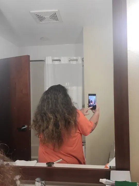 https://cdn.salonspotlight.com/photos/no54f7mGb9Y2ptvK1kmS/9b40f857-cba2-473b-9d55-1054b4e54cef_720x720