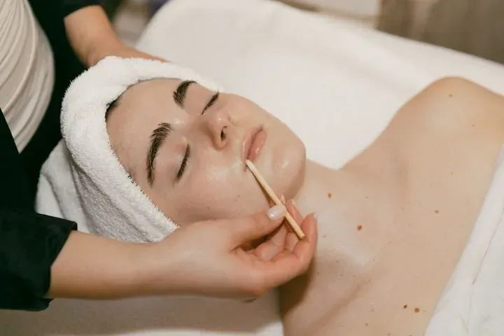 https://cdn.salonspotlight.com/photos/nwPGwufQH89dVh2BLOCO/72a1f322-8d90-4de6-bd25-456d7a07d1e3_720x720