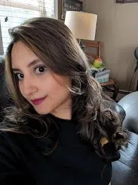https://cdn.salonspotlight.com/photos/nwfeaSl9YK7K47JGM1oD/f81ff96e-b4e8-4dd2-ba8e-6dbf053b0cd7_720x720