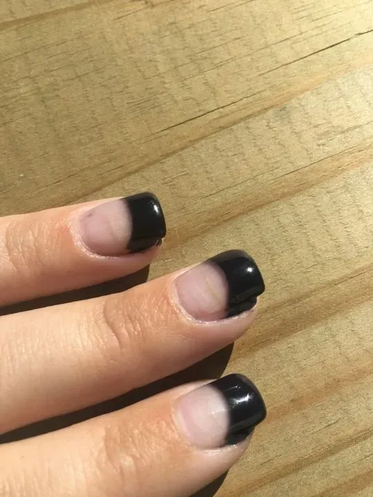 https://cdn.salonspotlight.com/photos/oERdtnmsQUJHhTn8mqkV/9b0dc38e-f2eb-470f-a744-ee62c0ac3786_720x720