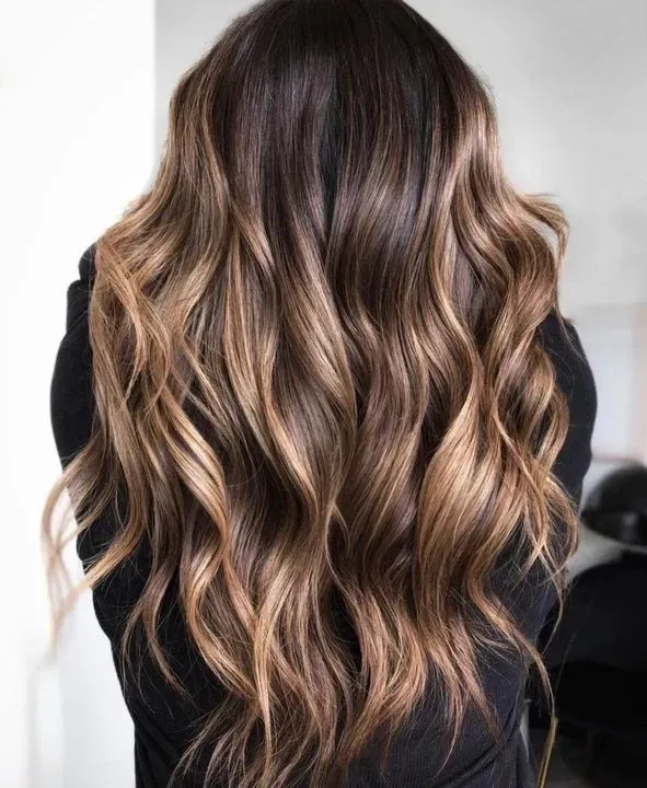 https://cdn.salonspotlight.com/photos/oHDLkgESeHKBj1Q2u0S6/1fddd79b-3e30-4f7d-88b5-05079cc6aec9_720x720