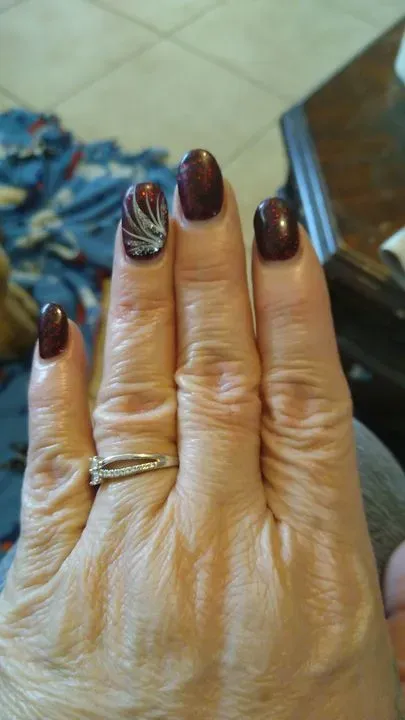 https://cdn.salonspotlight.com/photos/oJtSClKhHds78gXGi4bD/da341b3d-b002-42a9-8ef6-5ed7e10872b4_720x720
