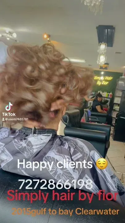 https://cdn.salonspotlight.com/photos/oOpk94f9lQ5TYGsySOtP/5d761a31-d0ce-41fa-9dfe-ef42299894af_720x720