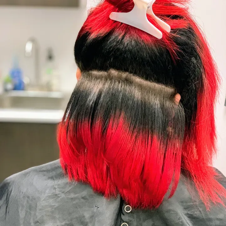 https://cdn.salonspotlight.com/photos/oaj8BDIfSNIkKfT4Oqtq/d5eaaadf-0975-413f-9a11-814e0d8ca9a7_720x720