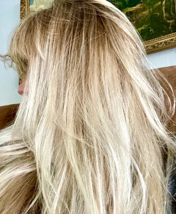 https://cdn.salonspotlight.com/photos/ogTqcXpYoUPaCsrTisOz/8f9d530f-cfcb-4af2-a6d9-50c3f5252f4c_720x720