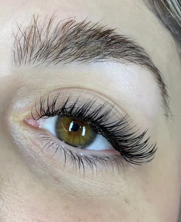 https://cdn.salonspotlight.com/photos/ol1XYwXcHLxLIoPdjUZR/af57b144-115e-4199-a460-3ee8bdc7baf3_720x720