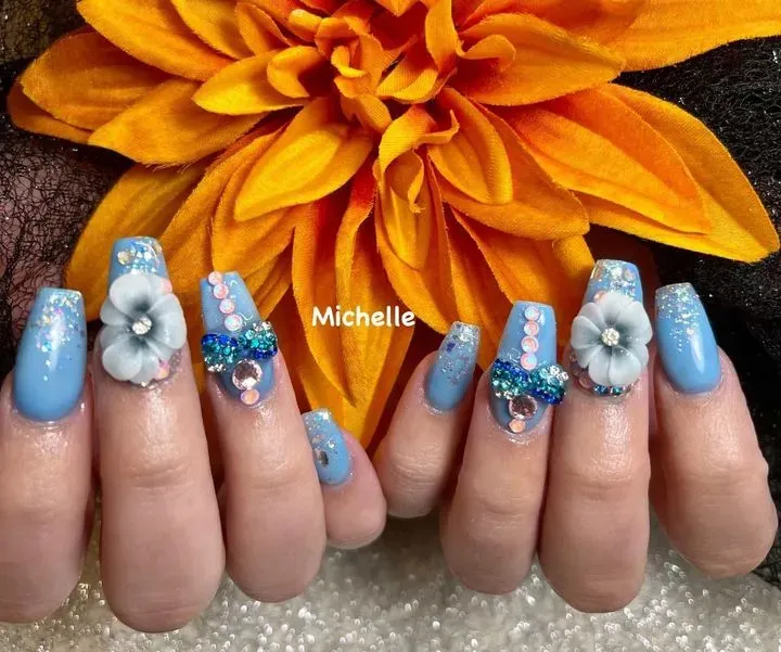 https://cdn.salonspotlight.com/photos/oliv8I13QSgqAbGa7qZN/0e49fc4d-074d-44f6-801b-4af1df5a728a_720x720