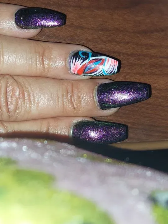 https://cdn.salonspotlight.com/photos/omjErc4dNeyl8J3t27JY/88bc0004-e11e-492e-917e-2313de051c84_720x720