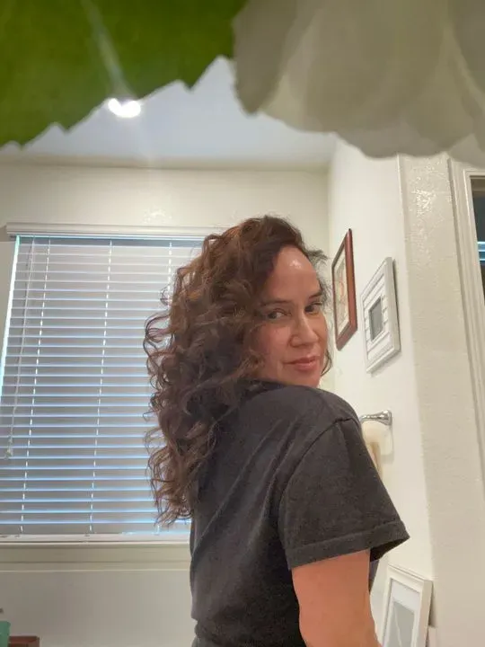 https://cdn.salonspotlight.com/photos/otgeWjw4ZH3H2QzULBLk/6ed5d96d-0d64-48b9-a1d1-9afdbd4cdcb0_720x720
