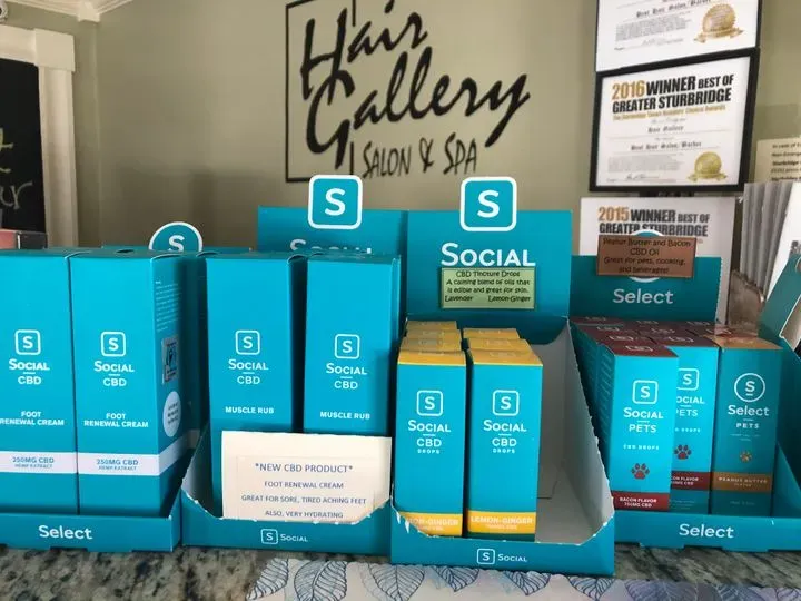 https://cdn.salonspotlight.com/photos/p8Wa24SWdl5SPRtO6WRk/5d3ad086-c445-4283-9526-f8b505001557_720x720