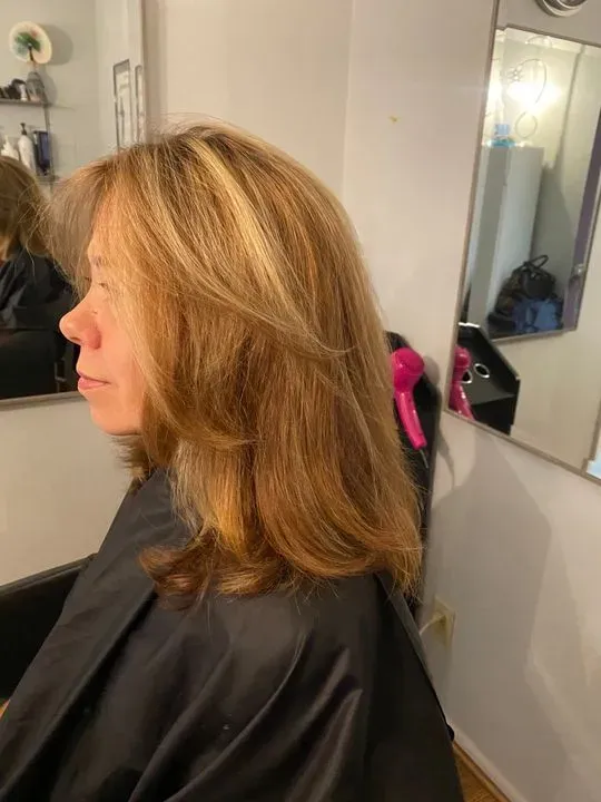 https://cdn.salonspotlight.com/photos/p9lRr7RkDZYC8opcMwo0/6128ad85-19df-4689-88b5-dcdc3629a6c5_720x720