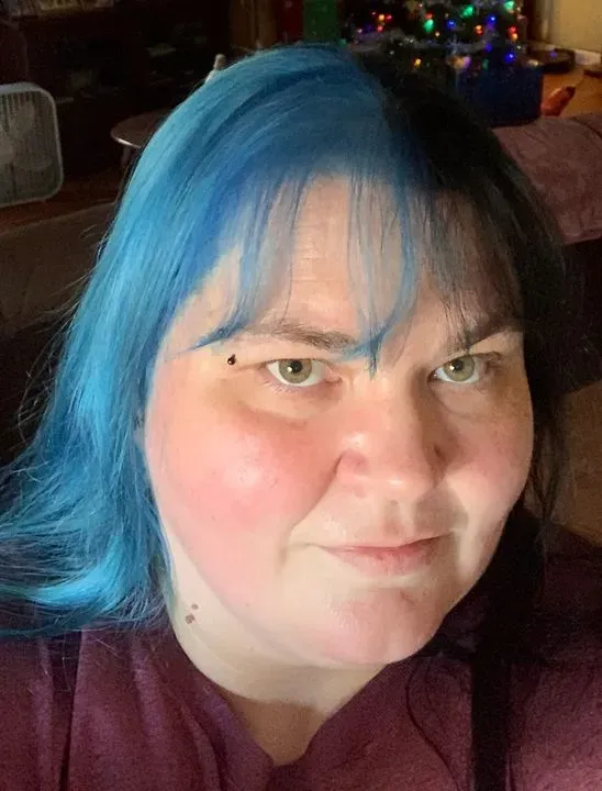 https://cdn.salonspotlight.com/photos/pAywcLmIdivPGh3FbKIX/a3c5b59b-6a7f-441e-9bea-a4cf8852997d_720x720