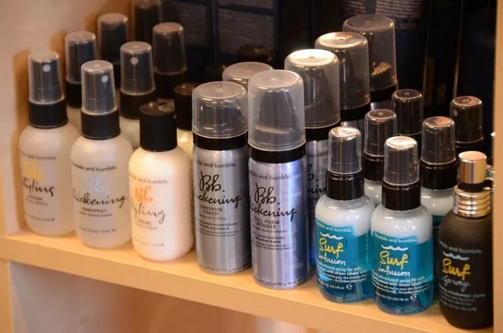 https://cdn.salonspotlight.com/photos/pCQWOttO3jvdzNGrTety/a4283e7b-b3bd-4ea8-a358-f20a4617d7d4_720x720