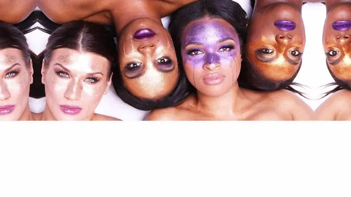 https://cdn.salonspotlight.com/photos/pJ67c8lDB7mxgU0ceRDt/bac799fc-9c1d-43c2-bd39-eb3fd74040f4_720x720