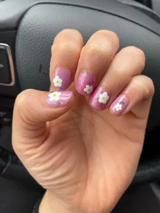 https://cdn.salonspotlight.com/photos/pMCJDxvwchUyBRJoZRUC/72a6dcd4-e997-4609-9f6b-f36956247bd1_720x720
