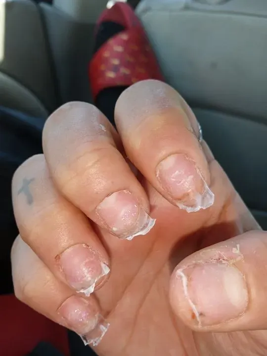 https://cdn.salonspotlight.com/photos/pSOWMLZDazheZNyxxTGK/1b26ae28-4931-48b0-b09a-17c19d692780_720x720