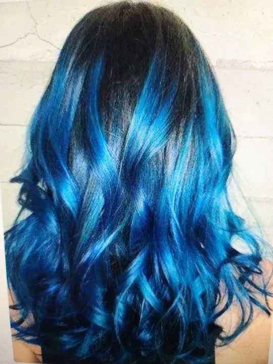 https://cdn.salonspotlight.com/photos/pb0lwF21WTqSdut1RTyl/ab6450df-12c2-479a-b861-a6038f4541c5_720x720