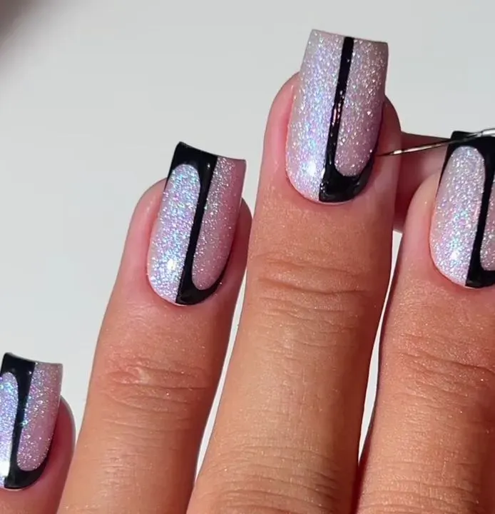 https://cdn.salonspotlight.com/photos/pf1qxuOPIudkF9ywENWp/c9a6d9fa-1314-4222-b9ea-398b975a5bb7_720x720