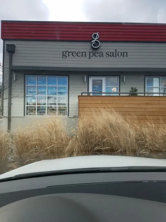 https://cdn.salonspotlight.com/photos/pfsBfKzCAht7VjEnv1kn/a3448f7e-6fa8-428b-a45c-bb17a5f5208f_720x720