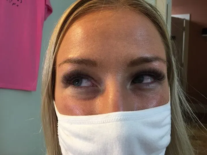 https://cdn.salonspotlight.com/photos/pk8hoU6FAPIpctNfNzub/5f2fb6d9-390c-4a00-90db-bc83f699edf4_720x720