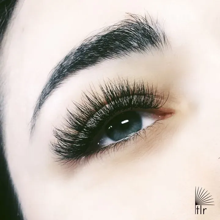 https://cdn.salonspotlight.com/photos/pyaIpwpO2Iy9HcfTPbJv/578cc5c8-1849-488d-8943-01cb142a19c4_720x720