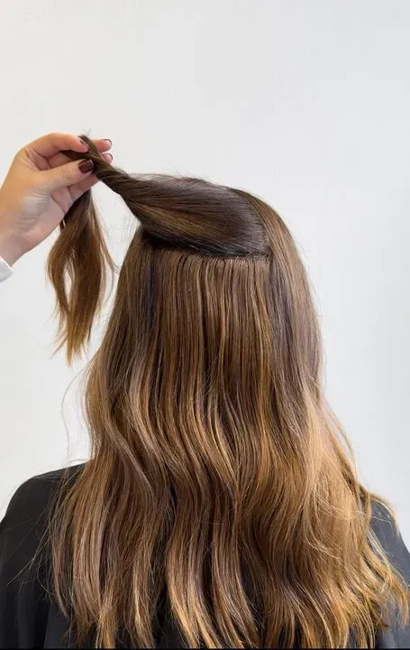https://cdn.salonspotlight.com/photos/pzFWl6cbyzX2xhkqDh76/8be114b6-6db4-4d1c-90e4-46a9f8a4ff10_720x720