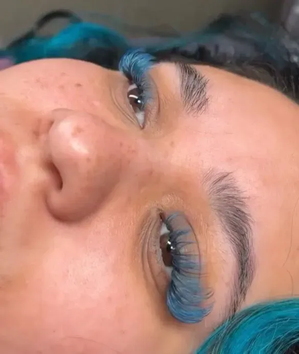 https://cdn.salonspotlight.com/photos/q0VgxVCZYEIRMBPSl1hY/8bb9848d-8787-441f-9c09-025f9a51e97c_720x720