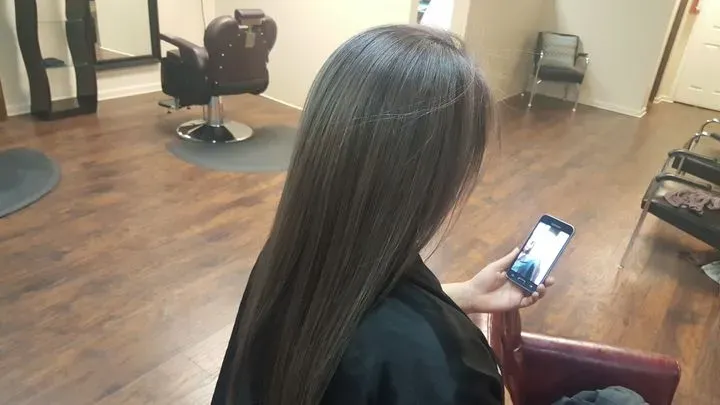 https://cdn.salonspotlight.com/photos/q6UrkZplywLyNvvzlNgj/194fb66d-5c5e-49d8-a0c6-5a886f465438_720x720
