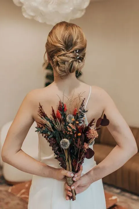https://cdn.salonspotlight.com/photos/qOVe7jpJsXtgYO975cfP/24d255bf-67f8-4891-b830-fc452226b15c_720x720
