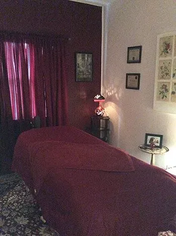 https://cdn.salonspotlight.com/photos/qQmdrtg0D3gmlMJ2e8pD/5f4868d5-4d06-4d6f-a81b-a857bac61c1c_720x720