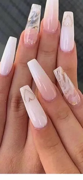 https://cdn.salonspotlight.com/photos/qXi2UepIaRUby0uHp1si/38261378-b03f-4a7c-9bdc-af8cb240c276_720x720