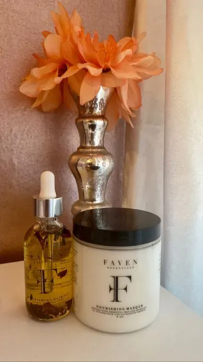 https://cdn.salonspotlight.com/photos/qaBTX4wufUBdEZQWpjqJ/bacfe9d5-35ca-455f-984d-1acef19f4340_720x720