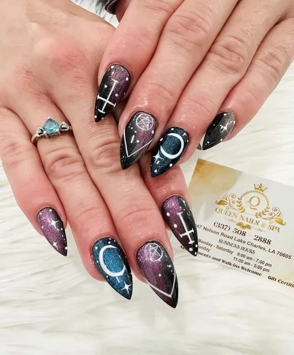 https://cdn.salonspotlight.com/photos/qbyrvFYGfA3JxzkkYm74/a085daa9-8605-4e84-8fa3-aea50d163b5d_720x720
