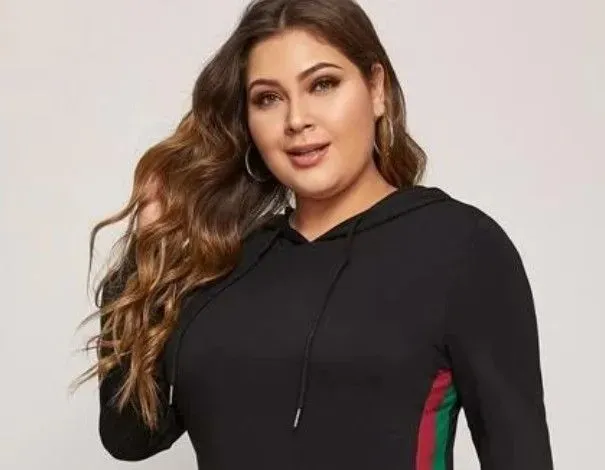 https://cdn.salonspotlight.com/photos/qe9rFAS0ydCqxR1GHKev/34cfd78c-c143-4275-b0b7-7de55db45634_720x720