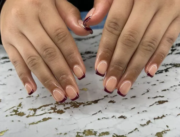 https://cdn.salonspotlight.com/photos/rL5ib7qYl58zvEsnVxtJ/50b8a0cd-fe9f-4b6b-97ce-8838c0205e5d_720x720