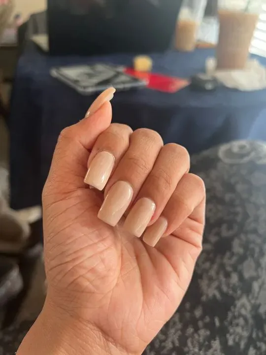 https://cdn.salonspotlight.com/photos/rOzMxSVAnoeD5dMMcNgn/8c686beb-87f6-4260-8f61-b7c9c80b969d_720x720