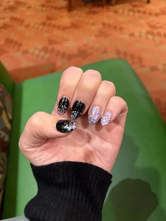 https://cdn.salonspotlight.com/photos/rPDvKpotSz6O5oMlsuBq/c2cdb944-40ce-4a71-b3a6-d39b7663104b_720x720