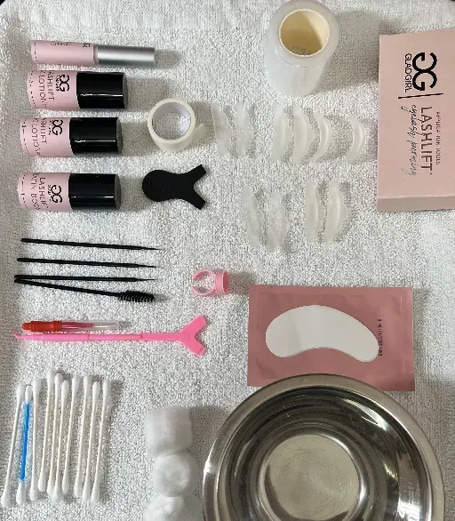 https://cdn.salonspotlight.com/photos/rT4Flh9p13sIZi5g20YD/dfa602e1-48ad-4f37-9df7-1185430aff52_720x720