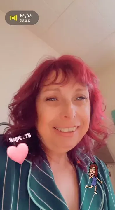 https://cdn.salonspotlight.com/photos/rYPiZZHFfJ7P7jBq4Wqs/f9a18562-ae4f-42a0-ac2b-cc3881ea4d50_720x720
