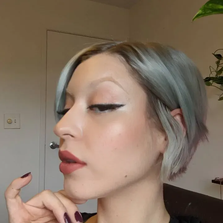 https://cdn.salonspotlight.com/photos/raK814qt8zxz905wHFKb/5b904fc3-2837-4cdc-8c5d-ec40c526f68e_720x720