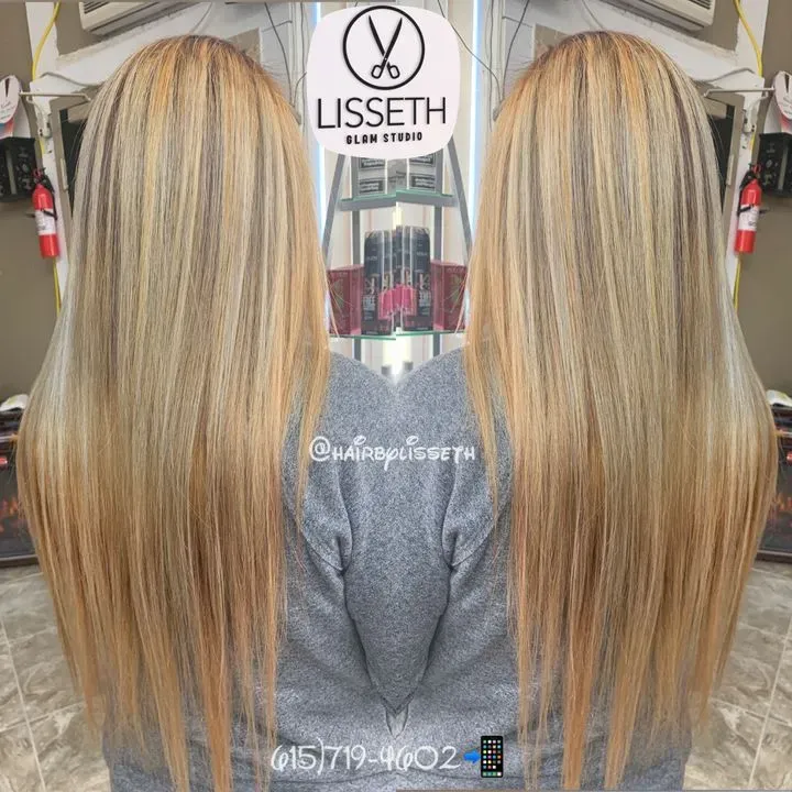 https://cdn.salonspotlight.com/photos/rdAMzBvi61d00Yy22NcM/61b6db29-93a6-4377-90bb-dc73c05f5cac_720x720