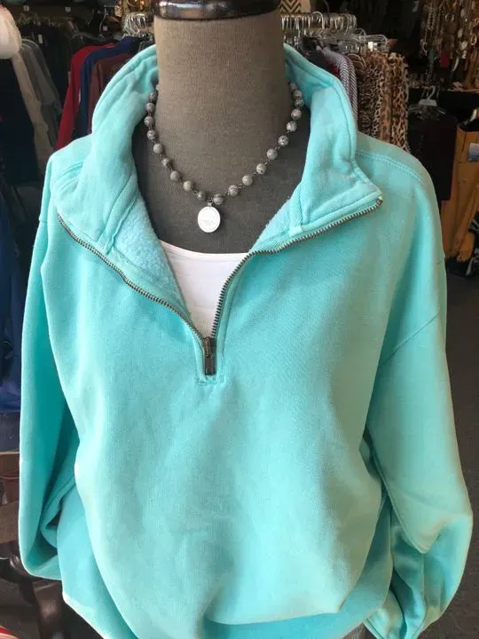 https://cdn.salonspotlight.com/photos/rxEhMBSm2JoA7Ge58DCk/a378d5f7-3263-4f69-a4f6-11c126b59036_720x720