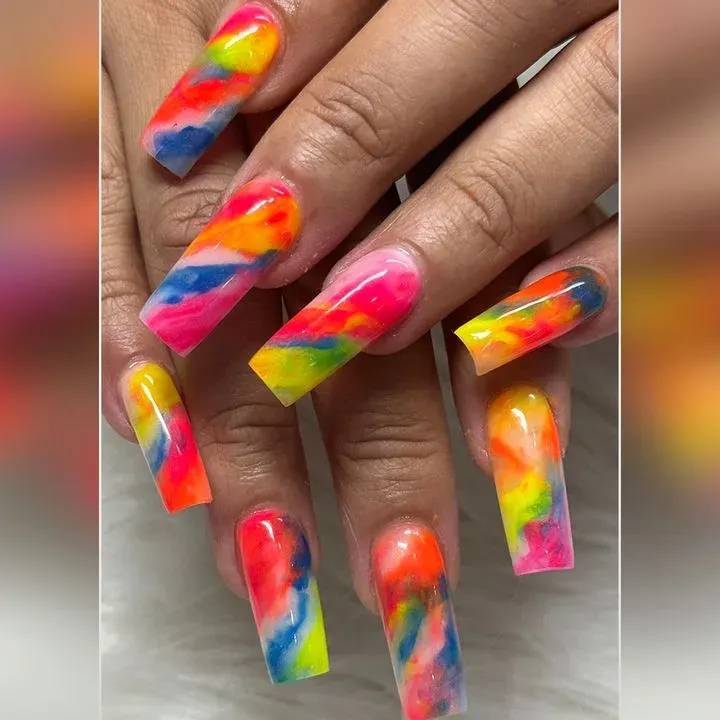 https://cdn.salonspotlight.com/photos/ryzaqCffSygzZ5OMpcrw/c46bf10b-985d-4217-b9b6-f676b1f04a56_720x720