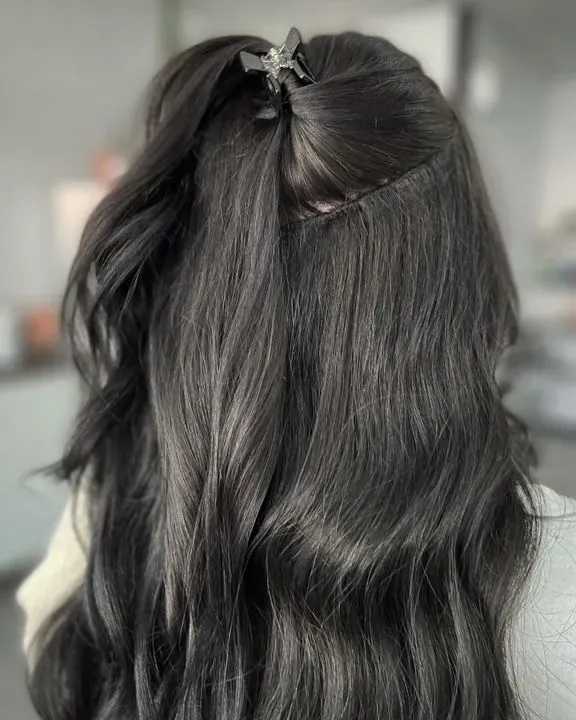 https://cdn.salonspotlight.com/photos/s15E8R8e4fuDKhYZMpIZ/b9ad5727-7f41-404a-bab3-ee0d95b74fc7_720x720