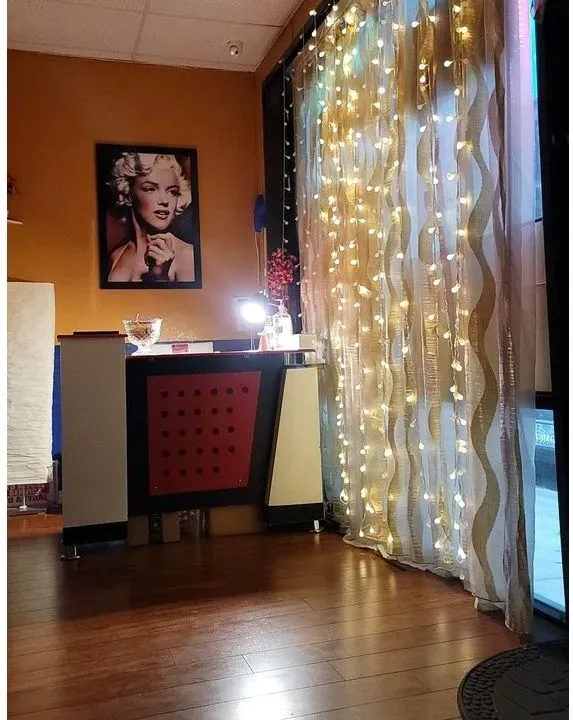 https://cdn.salonspotlight.com/photos/sI1gvt1FJuG3FEBWukPF/a6177b5d-0902-46b8-86a3-3160f99ddfd5_720x720